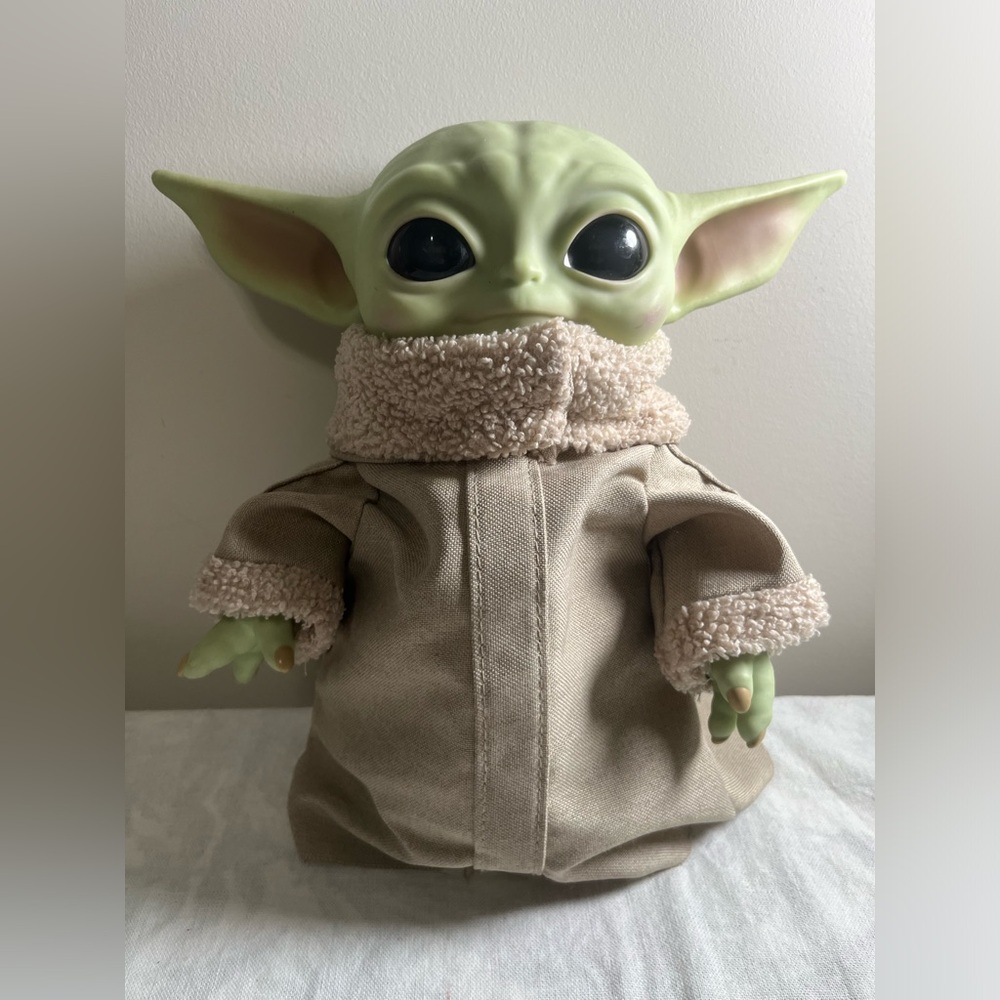 Star Wars Baby Yoda Action Figure Doll Toys  30 cm